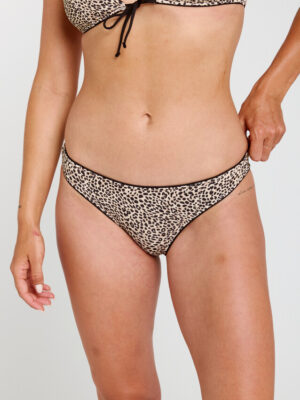 COASTAL INSTINCT CHEEKY PANT